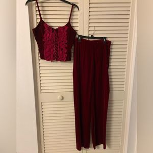 - Blunauta cherry red velvet /silk set